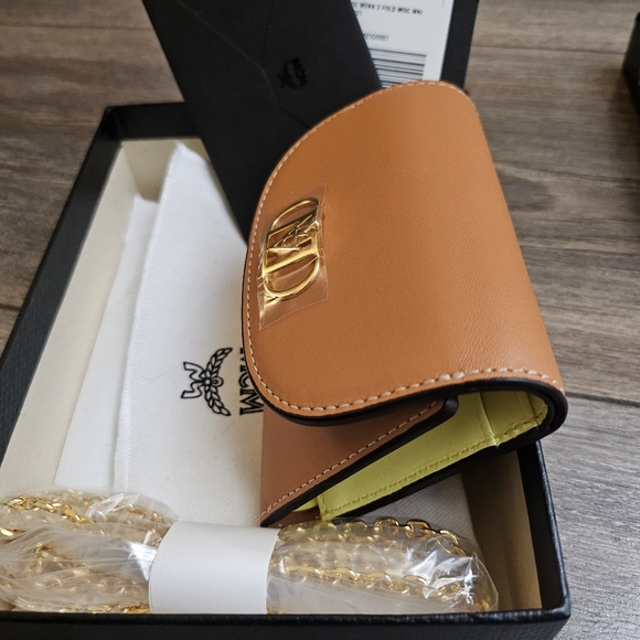 MCM mini wallet on chain crossbody shoulder bag purse Brand New woc - Picture 3 of 6